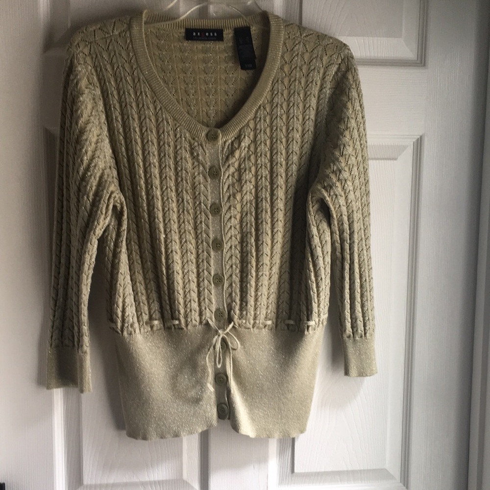 Women's Cable Knit Sweater - Olive Green